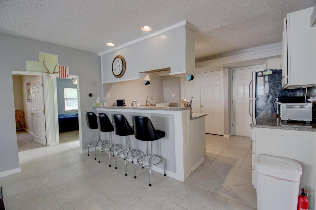 Charming 2Br Near University, Beach & Attractions Galveston Buitenkant foto